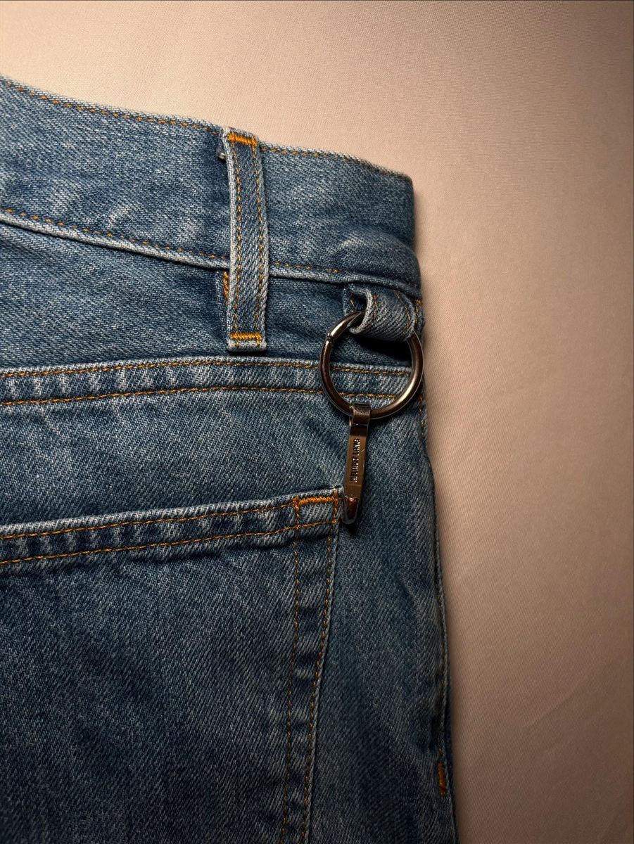 Hook Clasp Lightwash Jeans