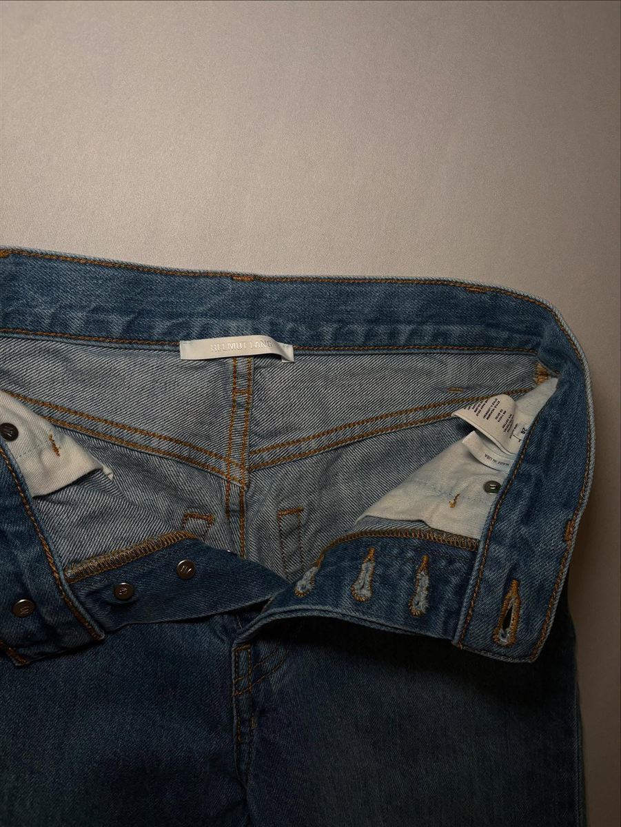 Hook Clasp Lightwash Jeans