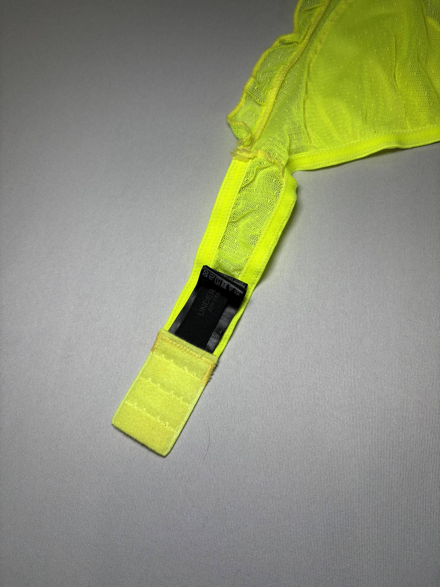 SS2020 NWT Neon Bralette and Scarf Set